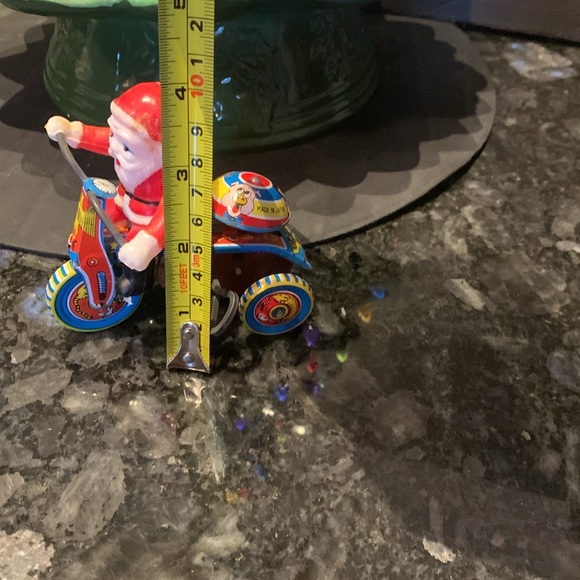 Vintage 1950s Aoki Santa Claus Rides a Bike/Mechanical Wind-up Santa /Works - Picture 8 of 8